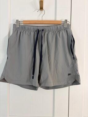 Fabletics Light Gray Men's Active Shorts with Drawstring | S